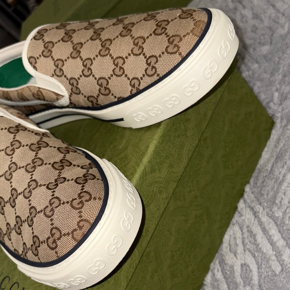 Gucci Beige and Brown Logo Slip-On Sneakers - Picture 4 of 6